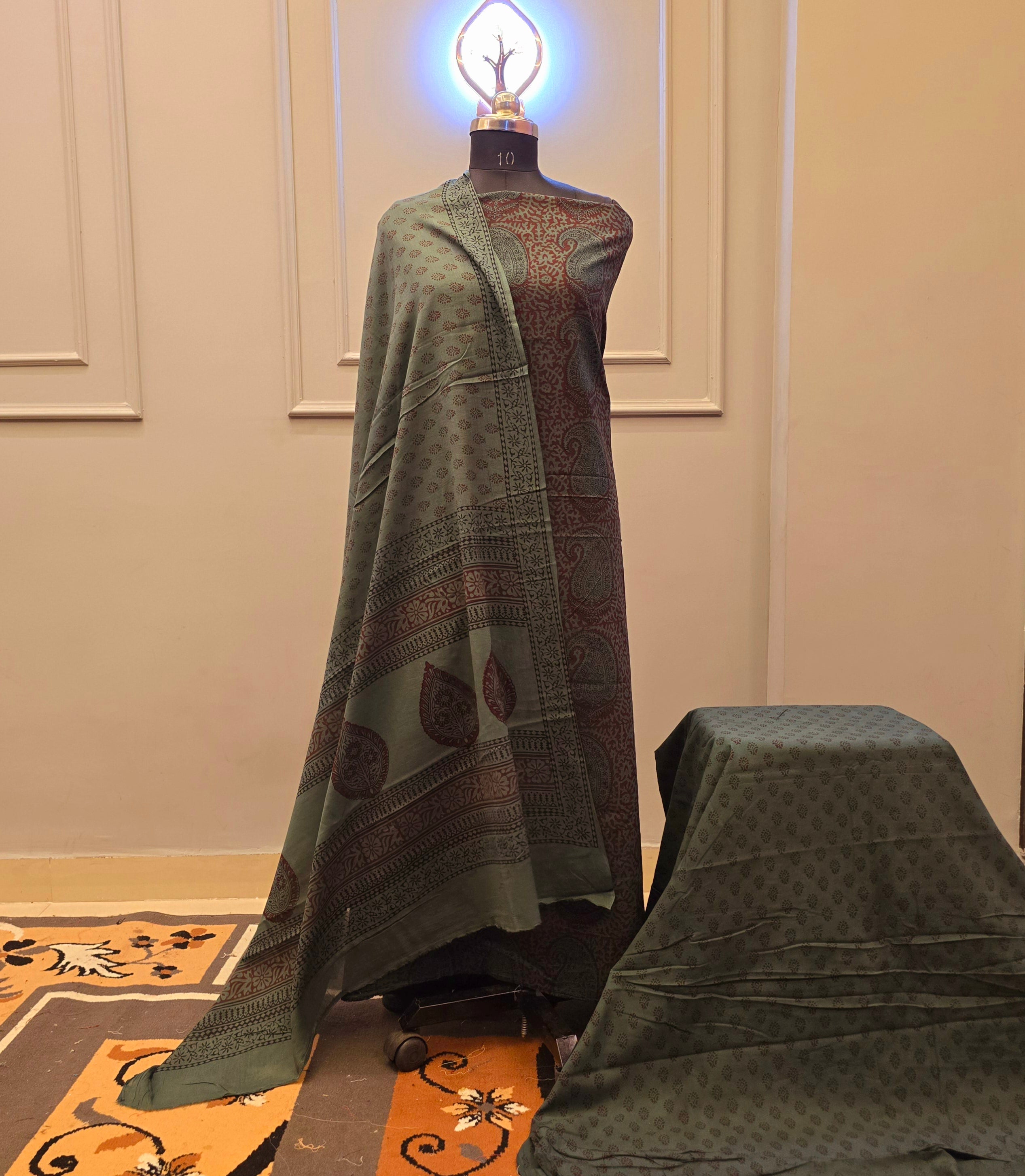 Premium cotton Bagh suit